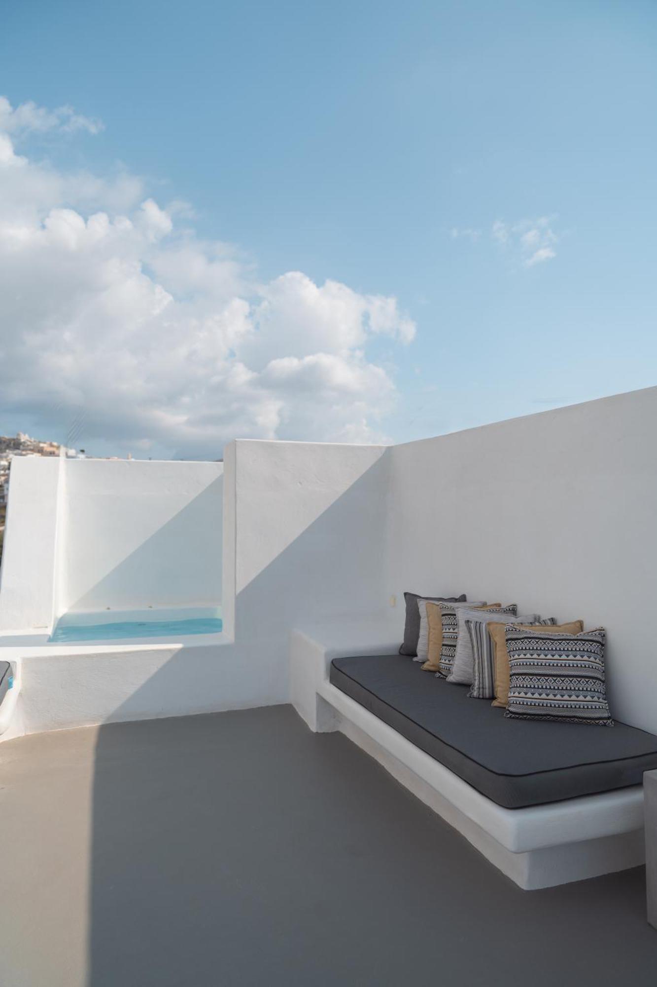 White & Co Santorini Villa Pýrgos Екстериор снимка